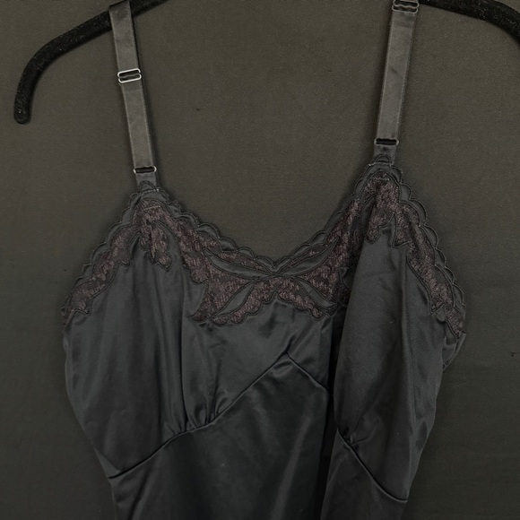 Vintage Black Lace Nighty - Picture 8 of 8